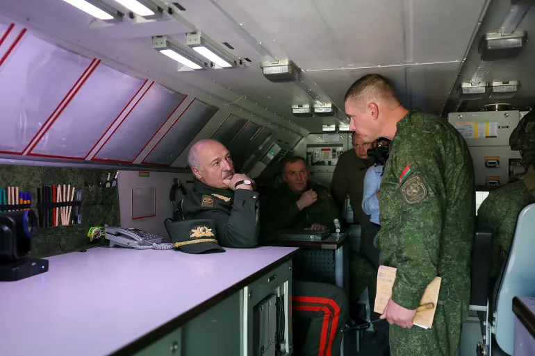 Lukashenko visits a missile brigade during joint Russian-Belarusian nuclear drills amid growing war threat concerns.