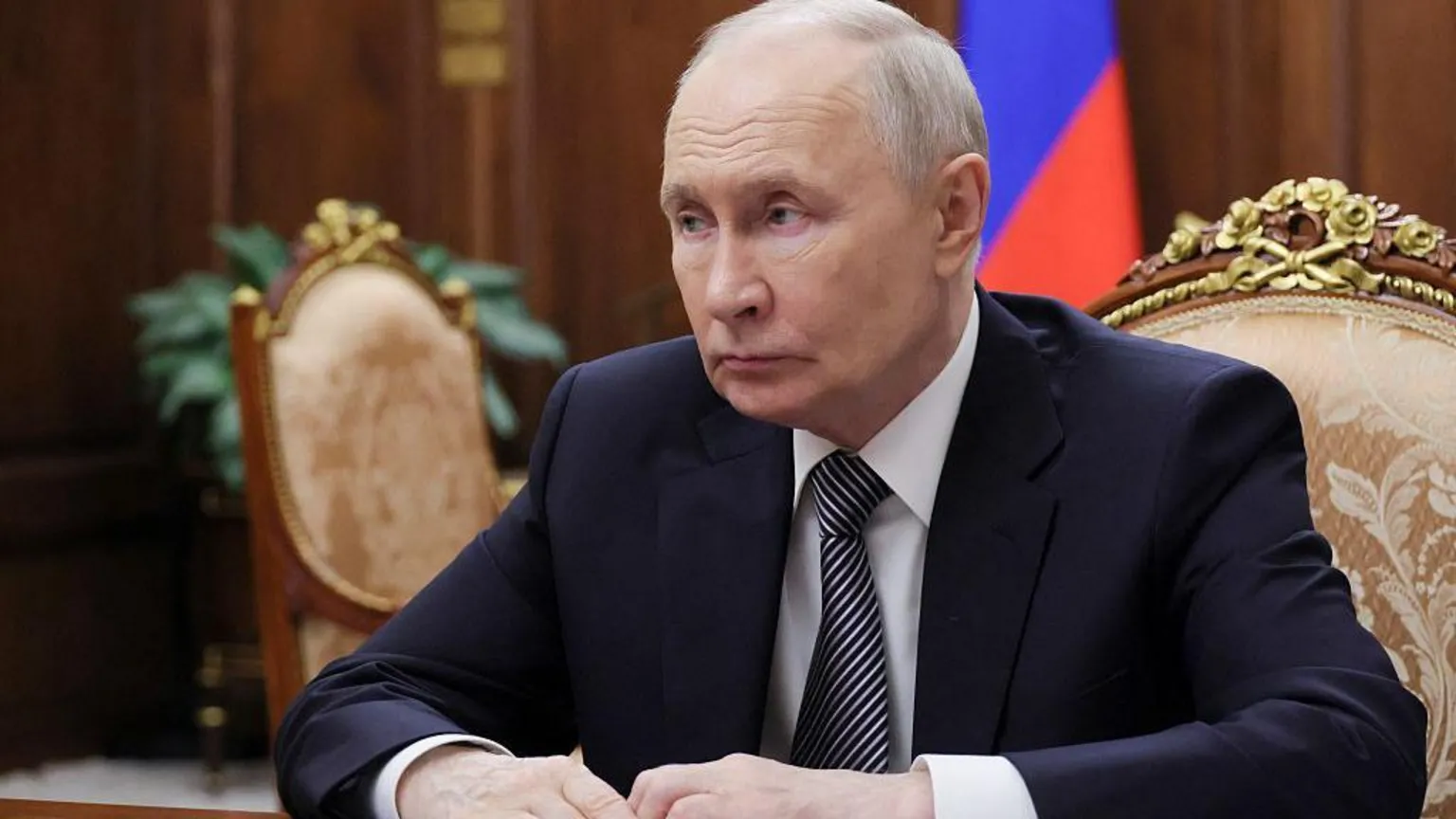 Putin has historically engaged directly with US rather than EU on Ukraine conflict resolution.