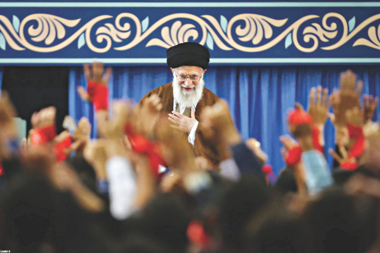 How does Iran's theocratic system of power work?